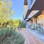 Vakantiehuis Private Garden&pool 2 Km