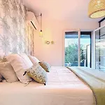 Private Garden&pool 2 Km * Antibes