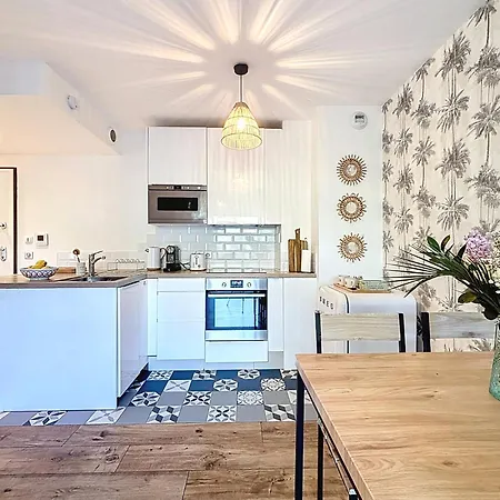 Apartman Jardin Signature - Magnifique 2 Pieces - 4 Pers - Piscine - Plages 2km