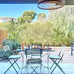 Private Garden & Pool 2 Km Дом отдыха Антиб