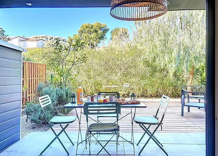 Private Garden & Pool 2 Km Tatil Evi Antibes