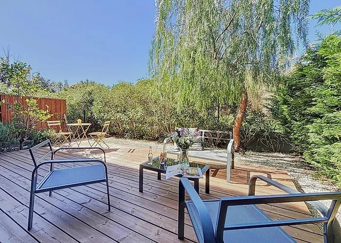 Private Garden & Pool 2 Km Сasa de vacaciones Antibes