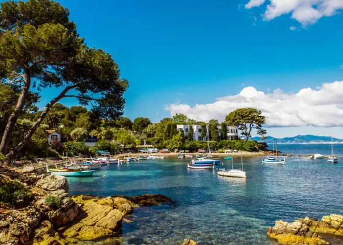 Сasa de vacaciones Private Garden & Pool 2 Km Antibes